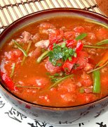 【牛腩燉柿子的做法】牛腩燉柿子的營養(yǎng)價值_牛腩燉柿子的注意事項