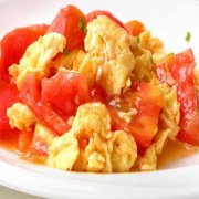 【柿子炒雞蛋】柿子炒雞蛋怎么做好吃_洋柿子炒雞蛋