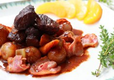 勃艮第紅酒燉牛肉怎么做好吃 味道不錯