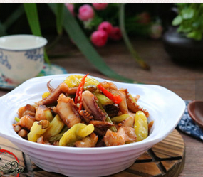 泡椒魷魚須的家常做法