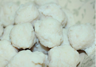 無(wú)添加手工魚(yú)丸的簡(jiǎn)單家庭做法 家庭怎么自制魚(yú)丸簡(jiǎn)單