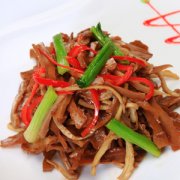 【豬肚怎么洗】豬肚怎么洗才干凈