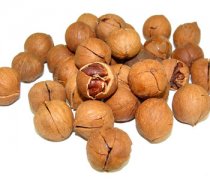 【孕婦吃核桃補(bǔ)什么】孕婦每天吃幾個核桃最好_孕婦吃核桃的注意事項(xiàng)