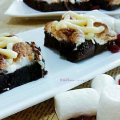 棉花糖布朗尼堅(jiān)果蛋糕的做法