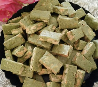 抹茶花生牛軋?zhí)堑募页Ｗ龇? data-O2oY=