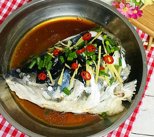 欖角蒸魚(yú)頭的家常做法