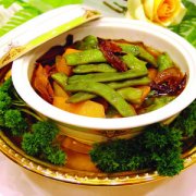 【土豆燉豆角】土豆燉豆角的做法_土豆燉豆角的營養(yǎng)