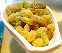 【葡萄干有什么營養(yǎng)】葡萄干功效_葡萄干泡醋的功效