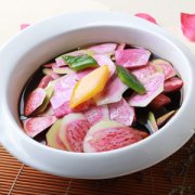 【醋泡白蘿卜的做法】醋泡白蘿卜有什么好處_白蘿卜不能和什么一起吃