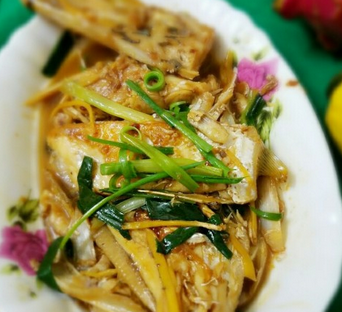 紅燒剝皮魚(yú)的家常做法