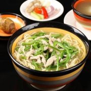 【青椒肉絲面】青椒肉絲面的做法_青椒肉絲面的營養(yǎng)價值