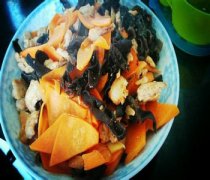 【木耳胡蘿卜炒肉】木耳胡蘿卜炒