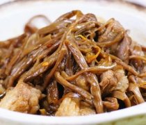 【黃花菜燉肉】黃花菜燉肉的營養(yǎng)價值_黃花菜燉肉的副作用