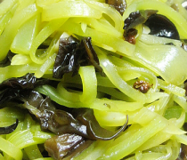 【萵筍炒木耳】萵筍炒木耳的做法_萵筍炒木耳的營養(yǎng)價值