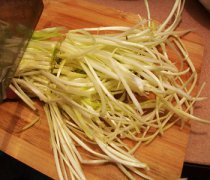 【韭黃的功效】韭黃的營養(yǎng)價值_