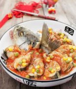 【紅燒鱸魚怎么做好吃】紅燒鱸魚怎樣去腥好_紅燒鱸魚的營養(yǎng)價值