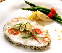 【鱈魚的熱量】鱈魚的營養(yǎng)價值_鱈魚的挑選技巧