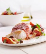 【鱈魚怎么做給寶寶吃】鱈魚的營養(yǎng)價值與功效_鱈魚哪些人不適宜食用