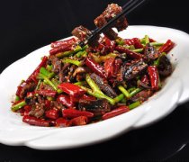 【鱔魚的做法大全】鱔魚湯的做法_鱔魚的營(yíng)養(yǎng)價(jià)值及功效