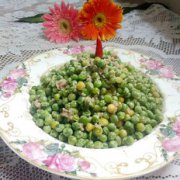 肉末燜豌豆的做法