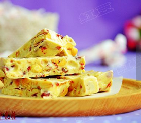 蔓越莓牛軋?zhí)堑募页Ｗ龇? data-Hhji=