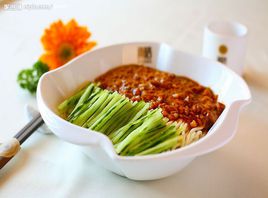 雜醬面的做法大全