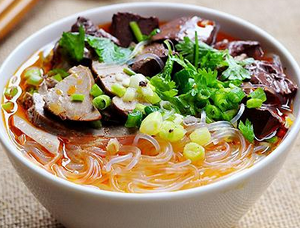 鴨血粉絲湯的做法