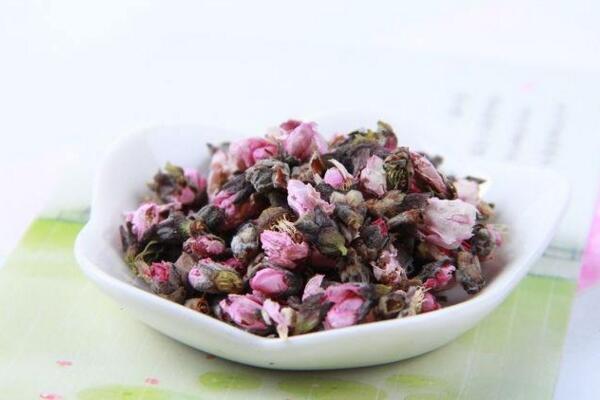 桃花茶的功效與禁忌，切忌飲用過量