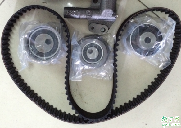 車子有響聲是正時(shí)皮帶松了嗎 正時(shí)皮帶需要潤滑嗎3