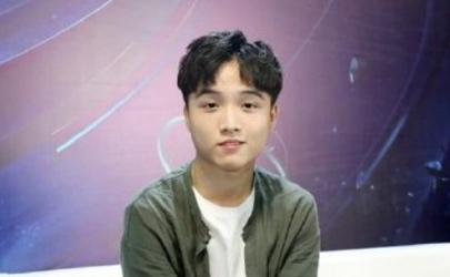 小龍堡加入rng真的假的 小龍堡去RNG是打野位嗎