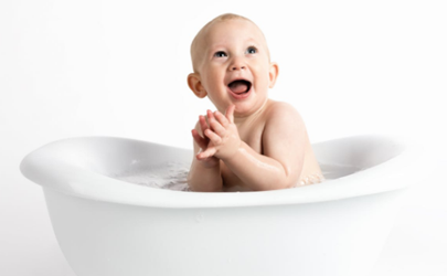 懷孕寶寶最晚幾個(gè)月動(dòng) 胎兒幾個(gè)月能聽到爸爸媽媽說話