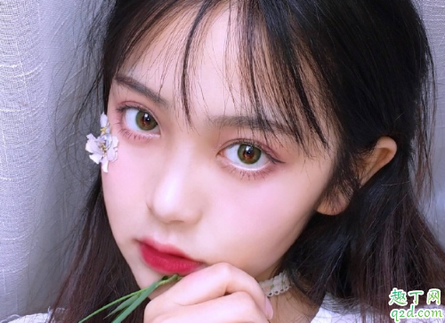 自卑和抑郁哪個(gè)更可怕 抑郁是由自卑引起的嗎3