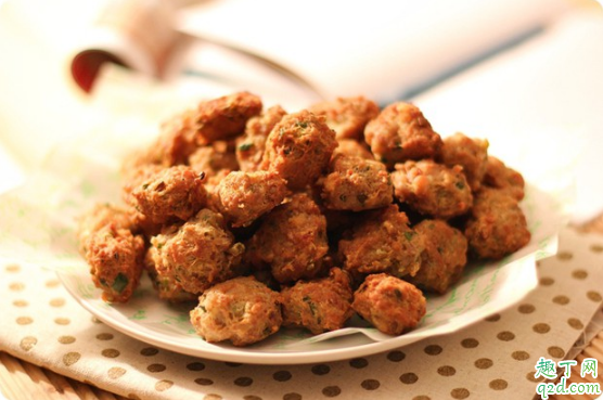 做肉丸沒(méi)有淀粉可以用面粉嗎 炸肉丸不用淀粉可以嗎3