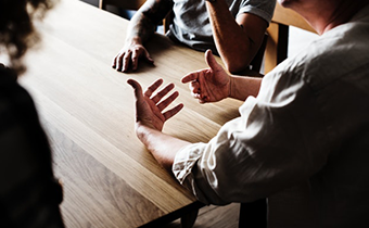 如何給領(lǐng)導(dǎo)匯報工作情況 向領(lǐng)導(dǎo)匯報工作注意的要點