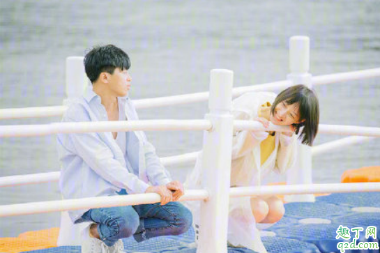 男友老關(guān)心閨蜜有沒有男友是什么情況 男友關(guān)心閨蜜感情生活意味著什么1