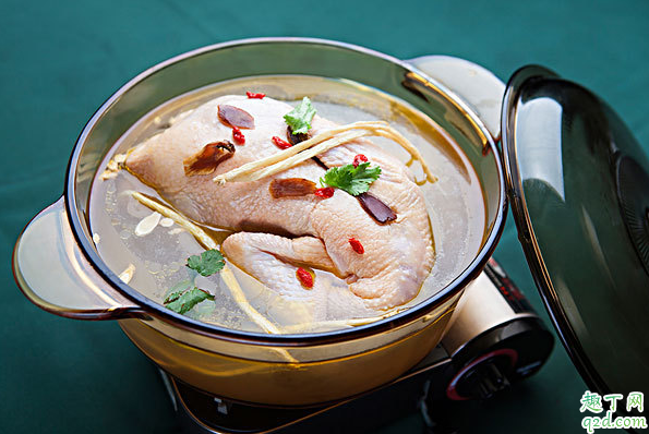 剛生產完吃公雞還是母雞 剛生產完為什么要吃公雞2