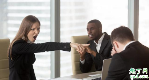 愛發(fā)脾氣的領(lǐng)導(dǎo)是好領(lǐng)導(dǎo)嗎 領(lǐng)導(dǎo)實(shí)力強(qiáng)但愛發(fā)脾氣如何相處2