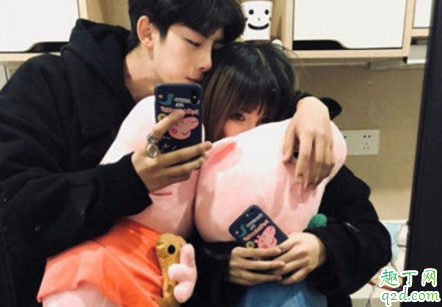 男人結(jié)婚后為什么話越來越少 結(jié)婚后老公變冷淡了怎么應(yīng)對4