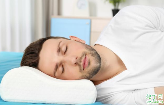 睡著時(shí)口干什么原因 怎么避免晚上睡覺(jué)口干3