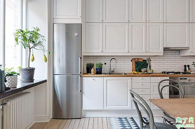 冰箱一般放在家里哪個位置 冰箱怎么擺放合適1