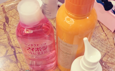 隱形眼鏡摘不下來可以用洗眼液?jiǎn)?隱形眼鏡可以用洗眼液浸泡嗎