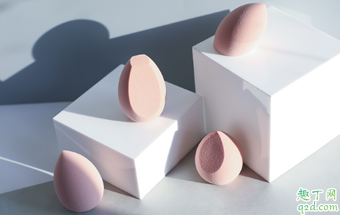 三月兔美妝蛋三切面好用嗎 三月兔美妝蛋使用方法3