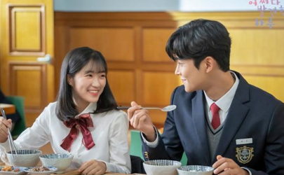 偶然發(fā)現(xiàn)的一天端午一天cp情侶圖片 端午哈魯cp情侶壁紙四宮格無(wú)水印