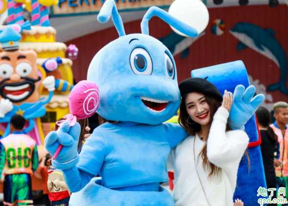 重慶歡樂谷學(xué)生證打幾折 重慶歡樂谷學(xué)生票要帶什么4