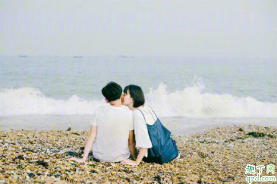 男友老關(guān)心閨蜜有沒有男友是什么情況 男友關(guān)心閨蜜感情生活意味著什么3