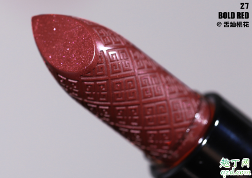 紀(jì)梵希2019圣誕限量27好看嗎 紀(jì)梵希27bold red口紅試色6