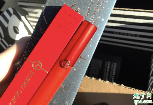 阿瑪尼2019圣誕限定405G好看嗎 阿瑪尼紅管405g試色1