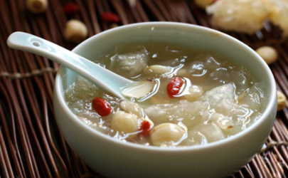 孕婦喝銀耳蓮子羹好嗎 懷孕時(shí)候能不能喝奶茶