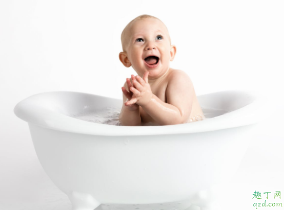 懷孕寶寶最晚幾個月動 胎兒幾個月能聽到爸爸媽媽說話1