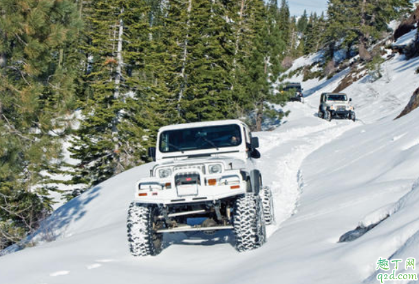 發(fā)動(dòng)機(jī)高轉(zhuǎn)速傷車(chē)嗎 汽車(chē)發(fā)動(dòng)機(jī)高轉(zhuǎn)速和低轉(zhuǎn)速哪個(gè)好1